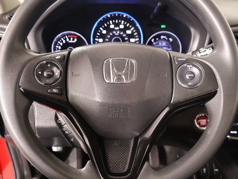 Used 2016 Honda HR-V EX image 3