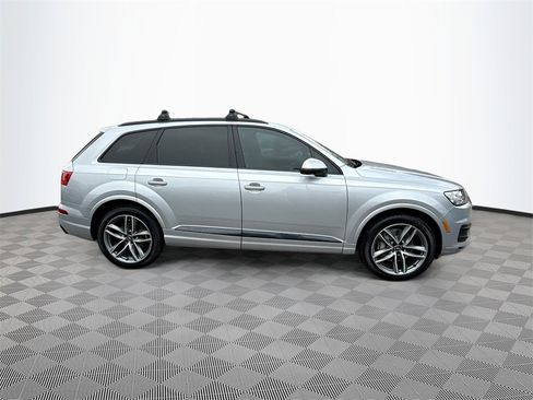 Used 2018 Audi Q7 3.0T Prestige image 5