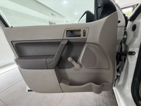 Used 2011 Ford Focus S FWD image 22