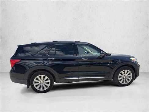 Used 2020 Ford Explorer Limited w/ Class III Trailer Tow Package AWD/4WD image 6