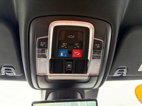 Used 2022 RAM 1500 Limited image 38