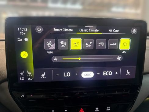 Certified 2023 Volkswagen ID.4 2WD image 17
