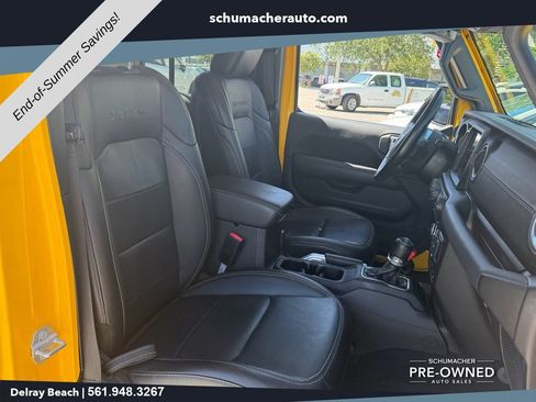 Used 2021 Jeep Wrangler Unlimited Sahara AWD/4WD image 18