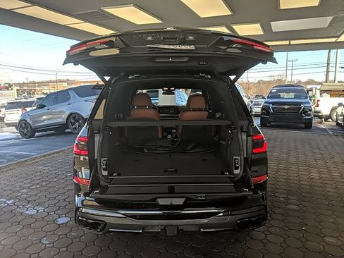 Used 2024 BMW X7 M60i w/ Executive Package image 10
