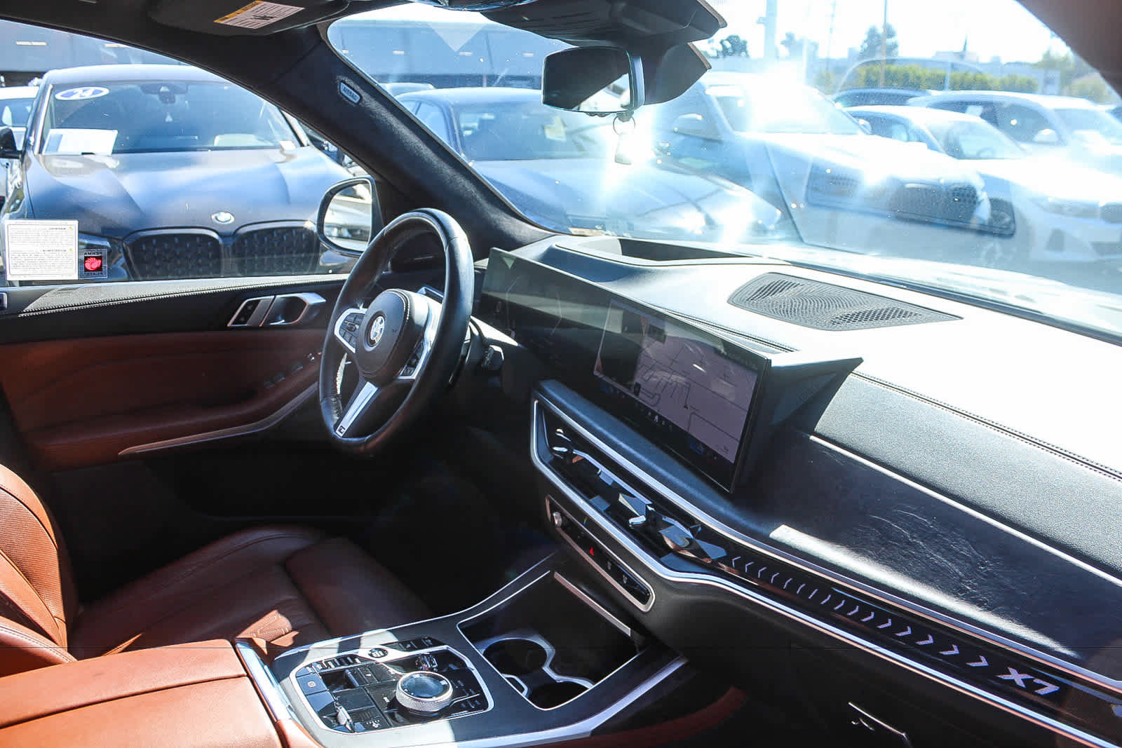 Used 2024 BMW X7 xDrive40i w/ Executive Package AWD/4WD image 15