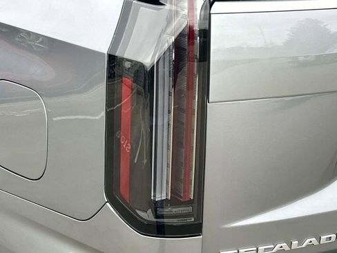 New 2026 Cadillac Escalade Luxury w/ Touring Package image 10