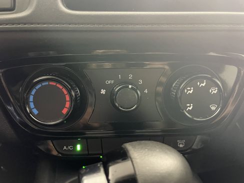 Used 2022 Honda HR-V Sport image 21