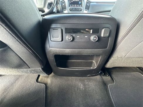 Certified 2018 GMC Yukon SLE image 20