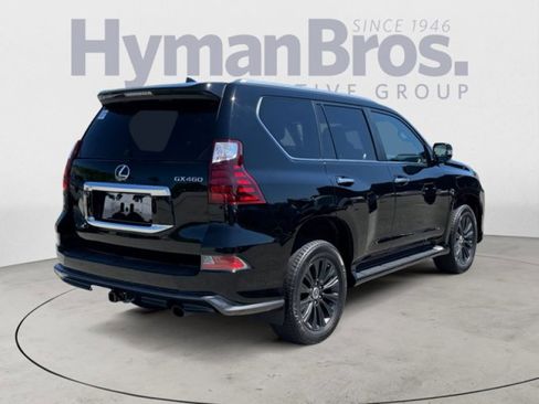 Used 2022 Lexus GX 460 Luxury w/ Sport Design Package AWD/4WD image 3