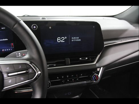 Certified 2025 Chevrolet Equinox LT FWD image 9