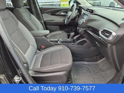 Used 2023 Chevrolet TrailBlazer LT FWD image 37