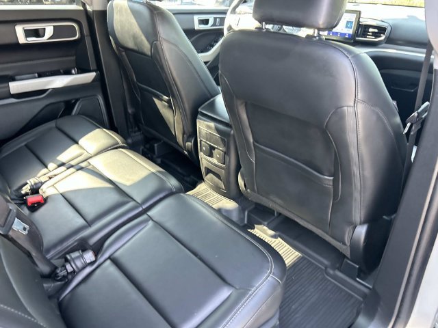 Certified 2023 Ford Explorer XLT w/ Equipment Group 202A AWD/4WD image 26