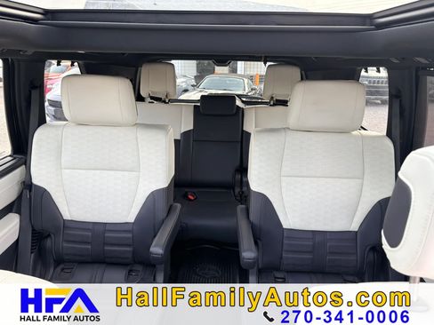 Used 2024 Toyota Sequoia Capstone AWD/4WD image 19
