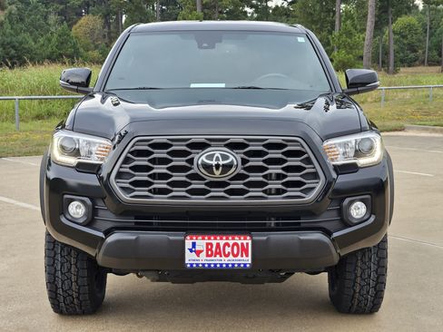 Used 2023 Toyota Tacoma TRD Sport image 2