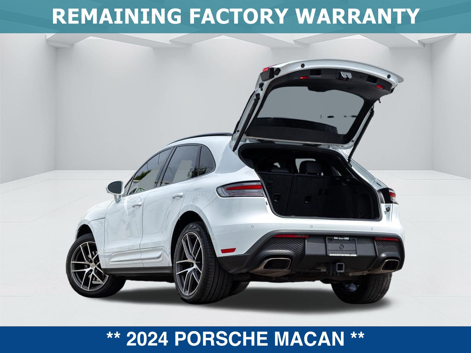 Used 2024 Porsche Macan AWD/4WD image 27