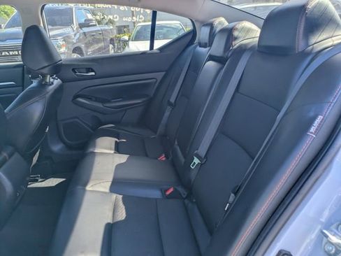 Used 2024 Nissan Altima 2.5 SR FWD image 32