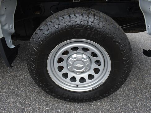 Used 2021 Chevrolet Silverado 1500 W/T w/ WT Fleet Convenience Package AWD/4WD image 46