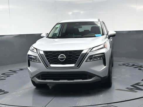 Used 2021 Nissan Rogue SV image 13