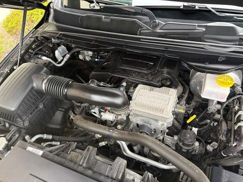 Used 2024 RAM 1500 Big Horn AWD/4WD image 23