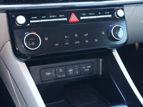 Used 2025 Hyundai Tucson SEL image 26