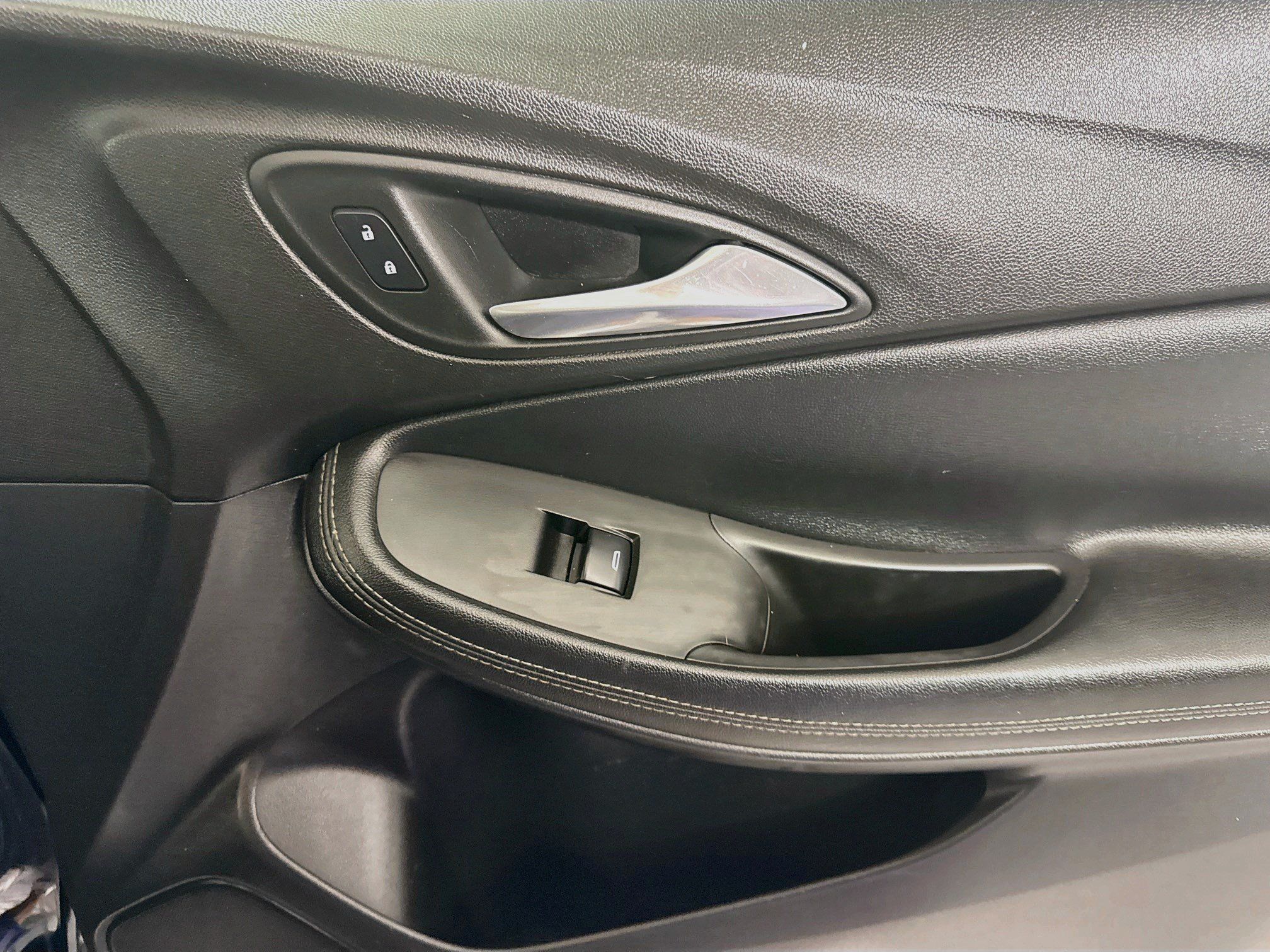 Used 2022 Buick Encore GX Preferred FWD image 31