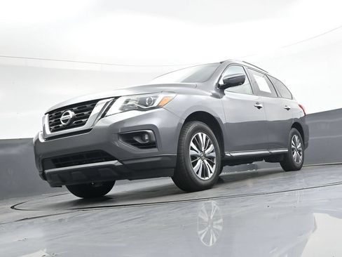 Used 2019 Nissan Pathfinder SL AWD/4WD image 50