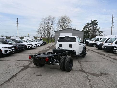 New 2026 RAM 5500 Tradesman AWD/4WD image 3
