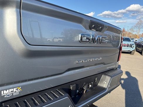 New 2026 GMC Sierra 2500 Denali Ultimate image 37
