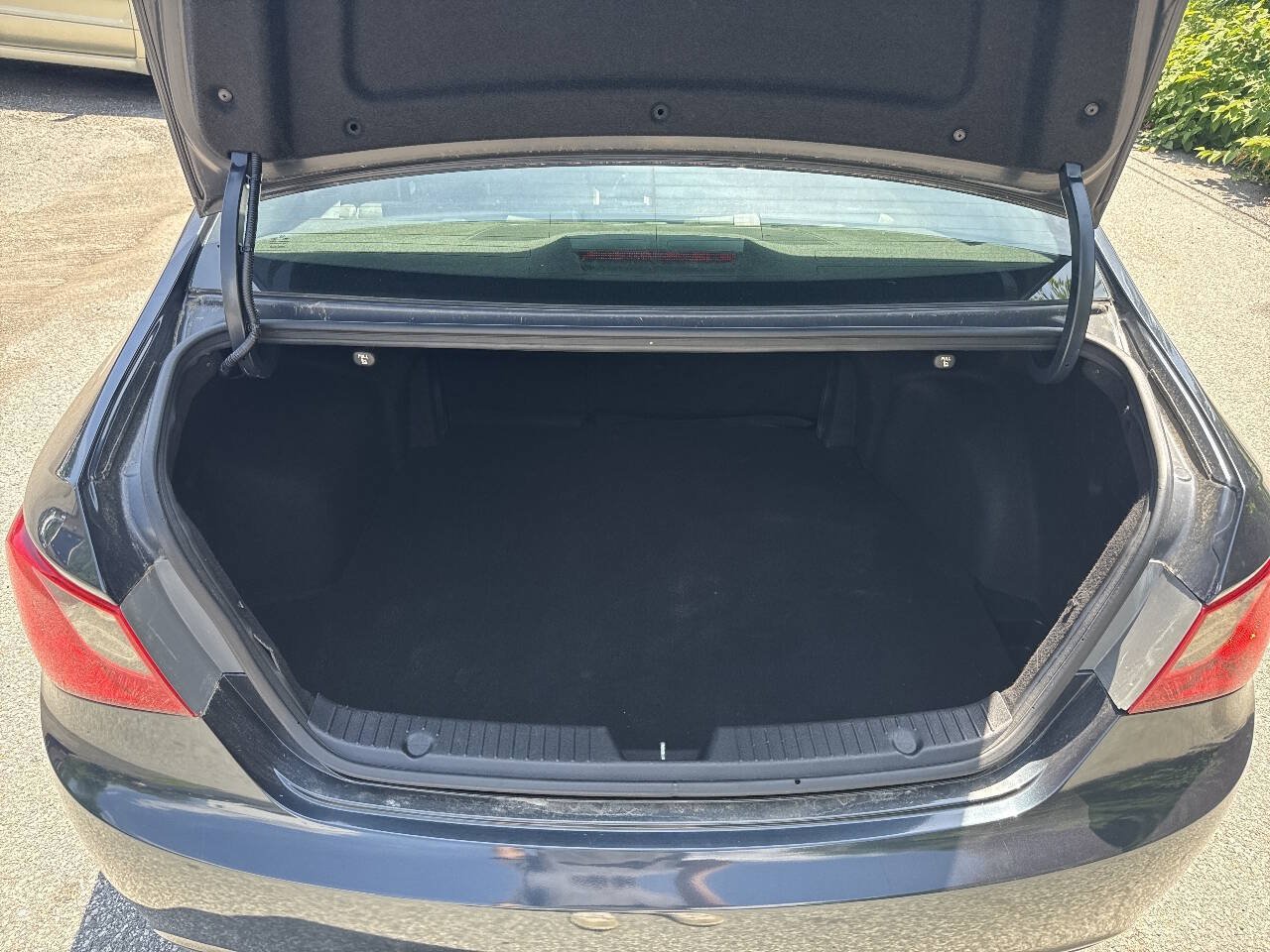 Used 2012 Hyundai Sonata Limited FWD image 13