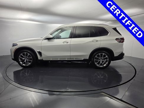Certified 2024 BMW X5 xDrive40i image 5