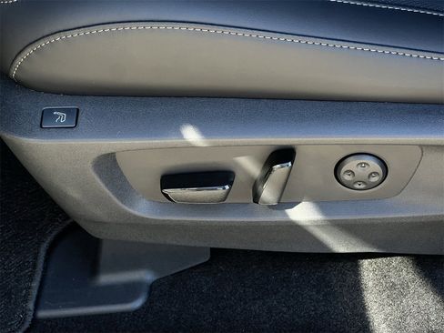 New 2026 INFINITI QX60 Autograph image 22