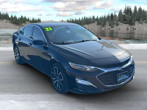 Used 2021 Chevrolet Malibu RS image 1