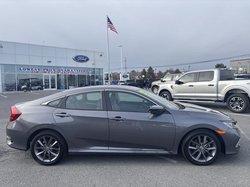 Used 2021 Honda Civic EX-L image 2