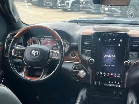 Used 2021 RAM 1500 Limited AWD/4WD image 19