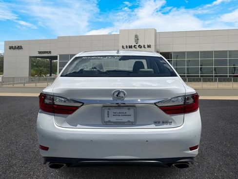 Used 2017 Lexus ES 350 w/ Premium Package FWD image 4