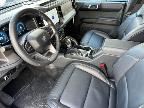 New 2025 Ford Bronco Badlands w/ Sasquatch Package image 10