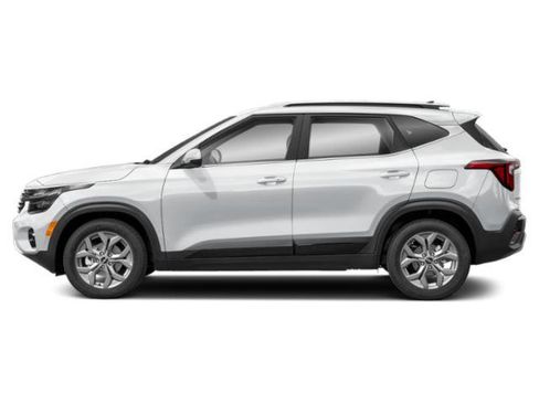 Used 2024 Kia Seltos S image 3