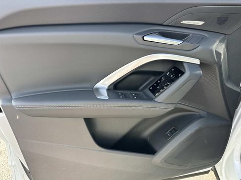 New 2026 Audi Q5 Premium Plus AWD/4WD image 11