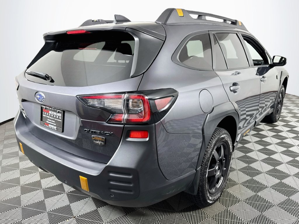 Used 2024 Subaru Outback Wilderness AWD/4WD image 7