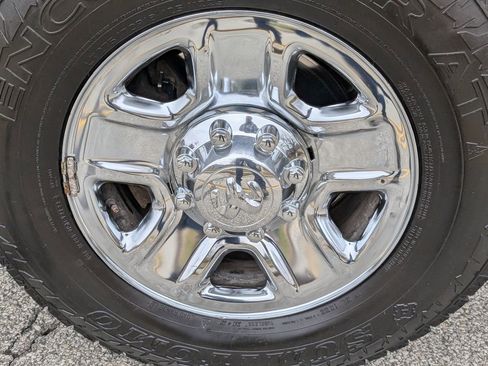 Used 2018 RAM 3500 Tradesman w/ Chrome Appearance Group image 19