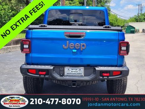 Used 2020 Jeep Gladiator Rubicon AWD/4WD image 4