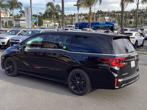 Used 2025 Honda Odyssey Sport-L image 7