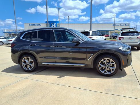 Used 2024 BMW X3 xDrive30i AWD/4WD image 8