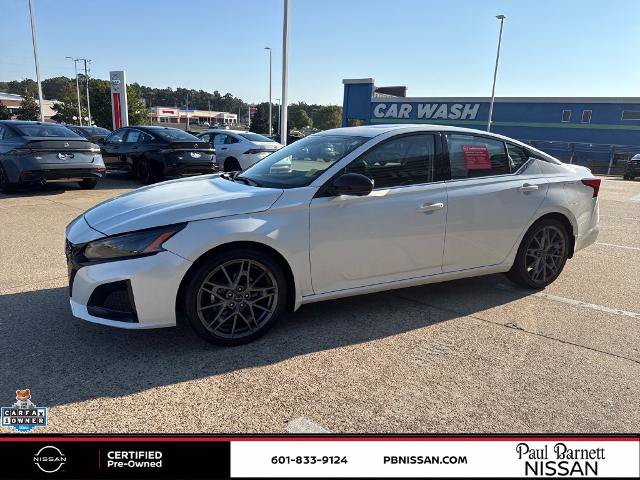 Certified 2024 Nissan Altima 2.0 SR FWD image 2