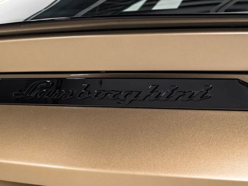 Used 2024 Lamborghini Urus S image 57