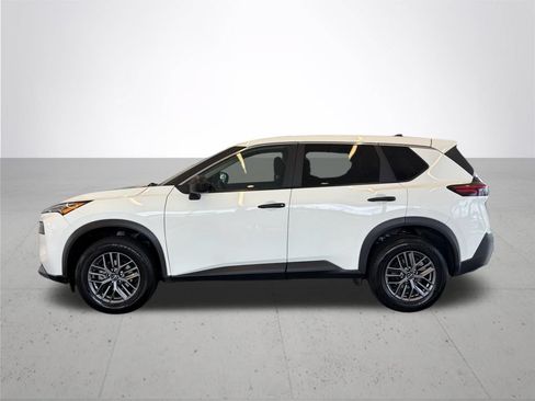 Used 2023 Nissan Rogue S AWD/4WD image 11
