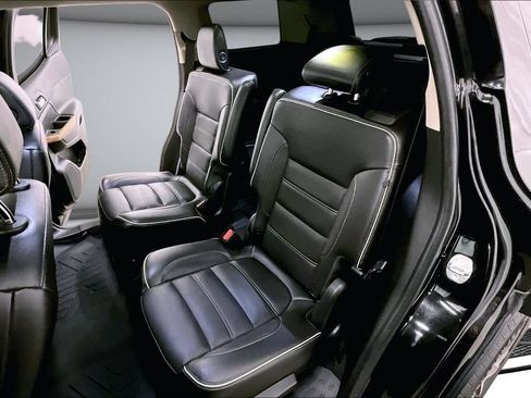 Used 2019 GMC Acadia Denali AWD/4WD image 22