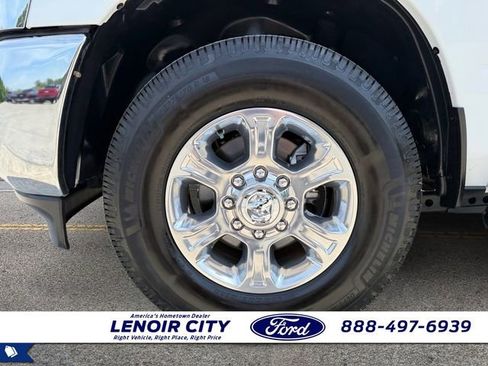Used 2023 RAM 2500 Big Horn w/ Level 1 Equipment Group RWD image 9