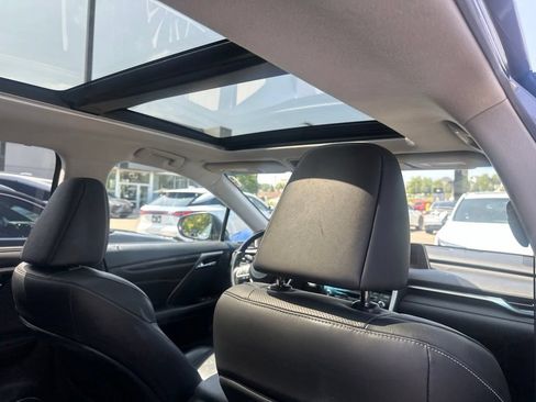 Used 2019 Lexus RX 450h AWD image 30