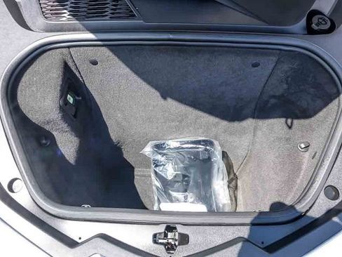 Used 2024 Chevrolet Corvette Stingray Preferred Conv w/ Battery Protection Package RWD image 8